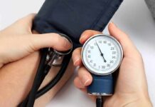 Tiny Mint Dose, Big Blood Pressure Drop Blood pressure measurement with sphygmomanometer and stethoscope